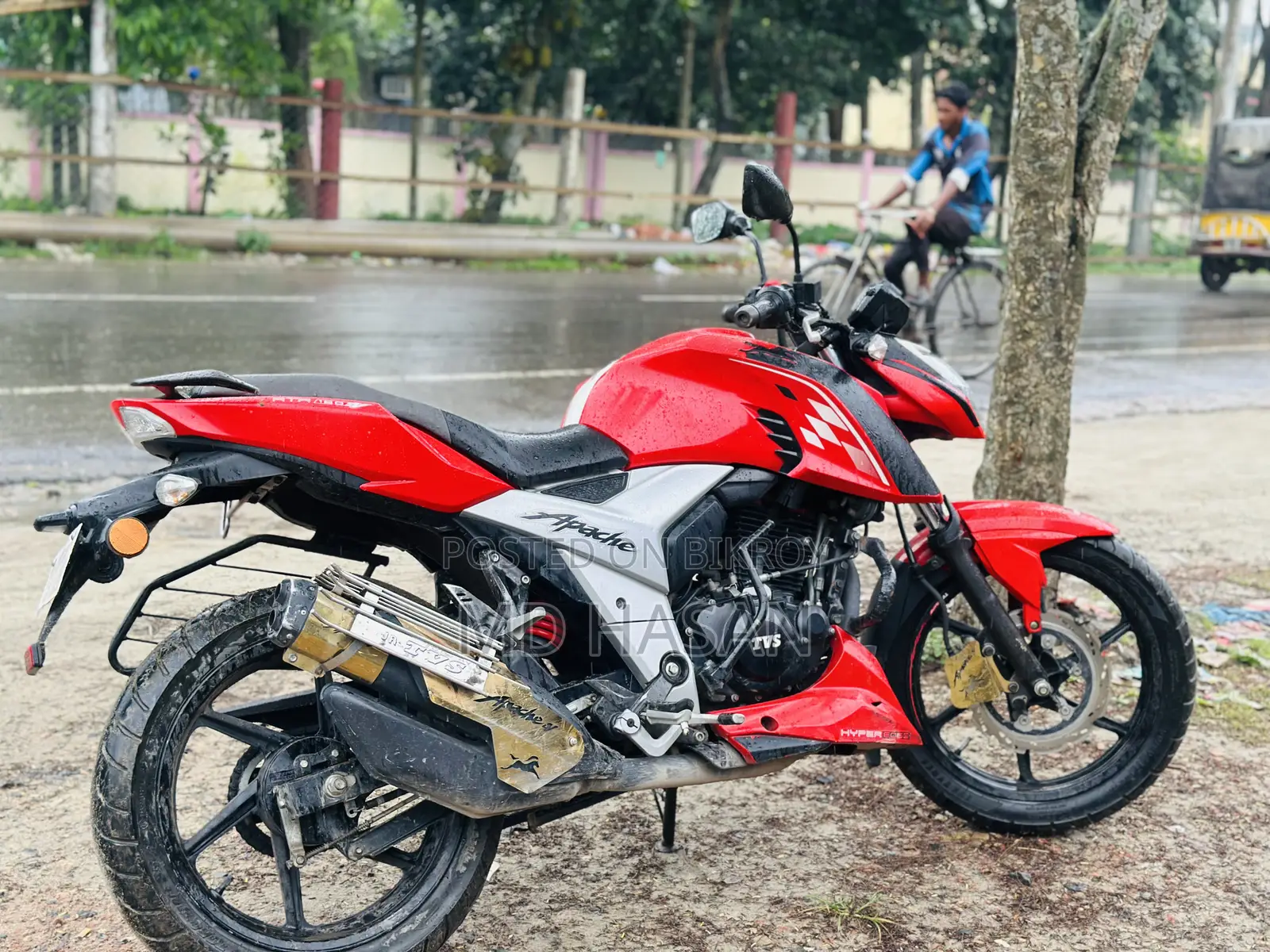 TVS Apache 160 4V 2022 Red