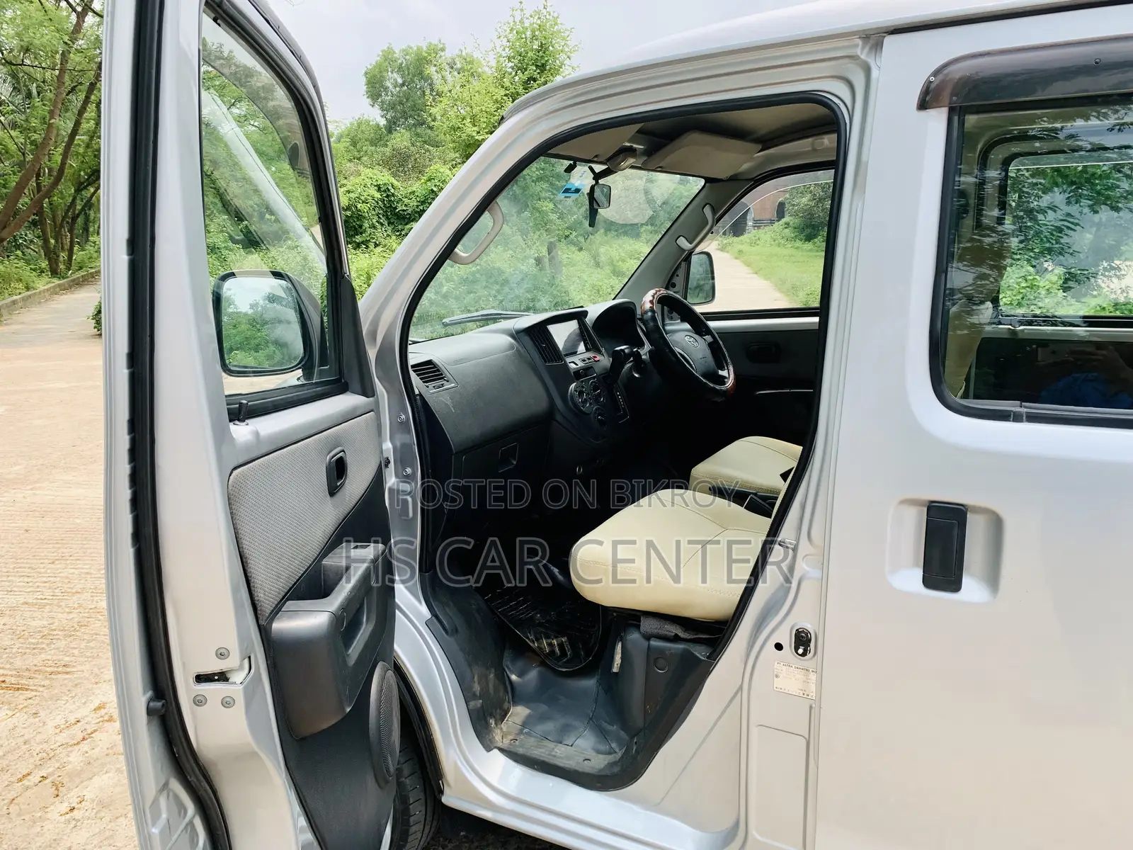 Toyota Noah 2008 Silver