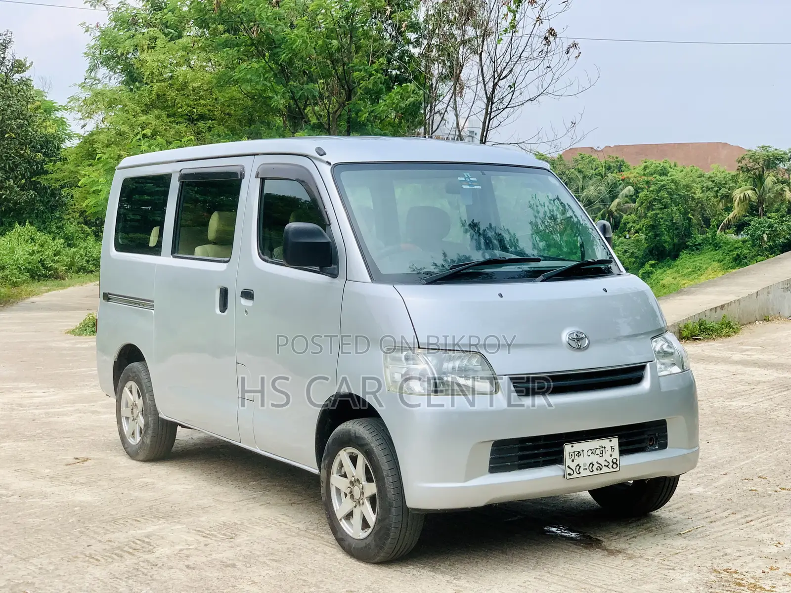 Toyota Noah 2008 Silver
