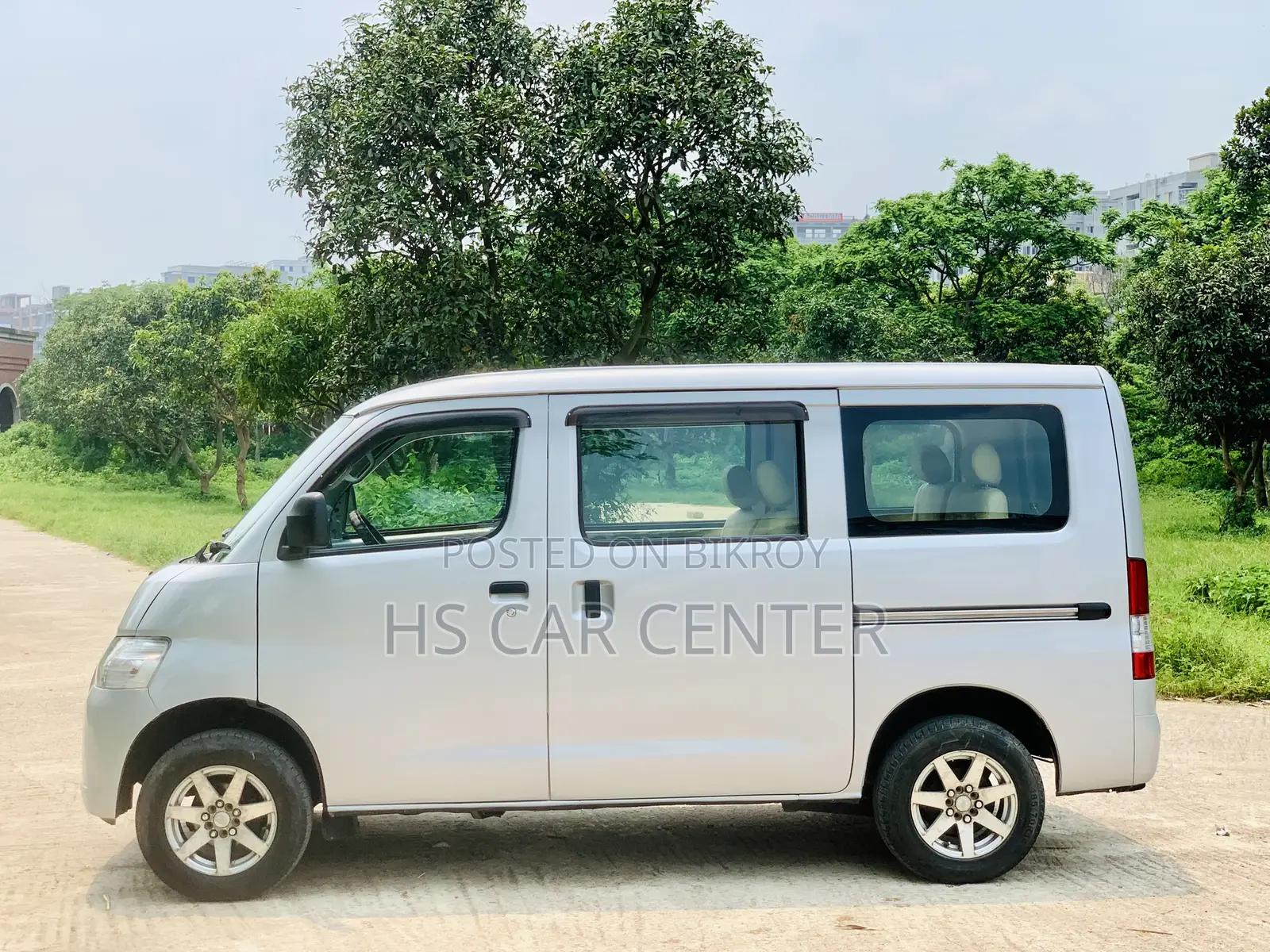 Toyota Noah 2008 Silver