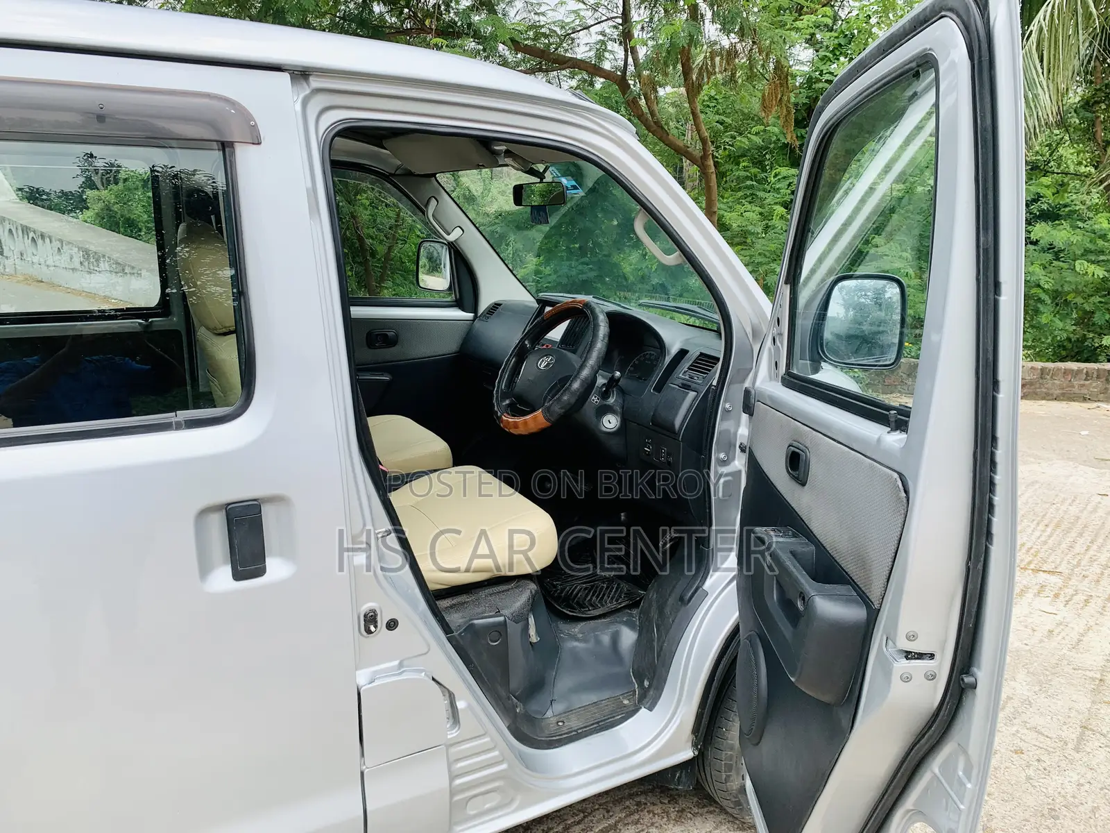 Toyota Noah 2008 Silver
