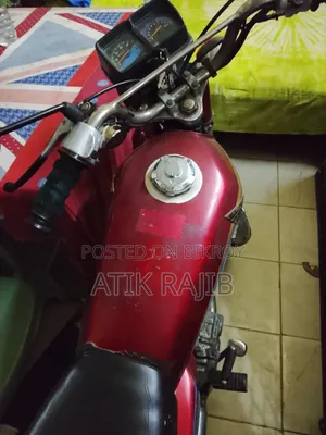 Honda 2009 Red