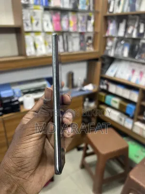 Infinix Hot 50 Pro+ 4G 256 GB Silver