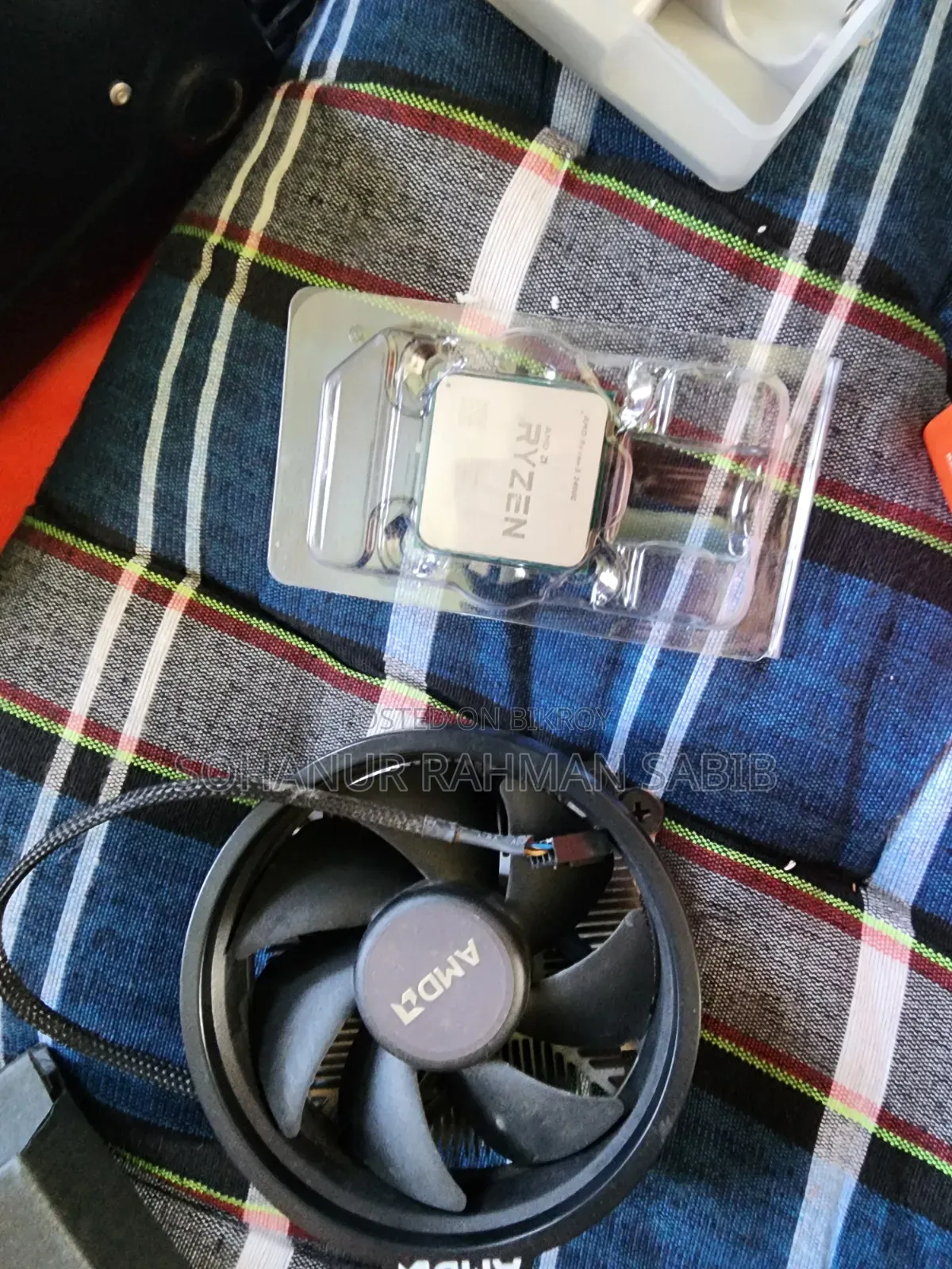 Amd Ryzen 5 2400g (Boxed With Stock Cooler) - Super Fresh Condition