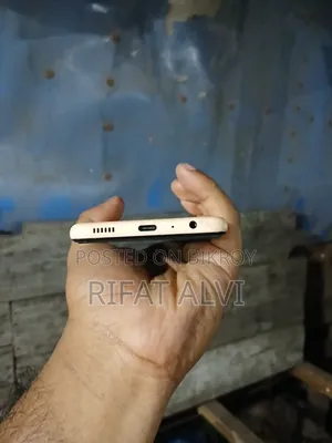 Samsung Galaxy A13 64 GB Gold
