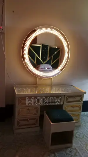 Stylish Dressing Table With Lighting !!