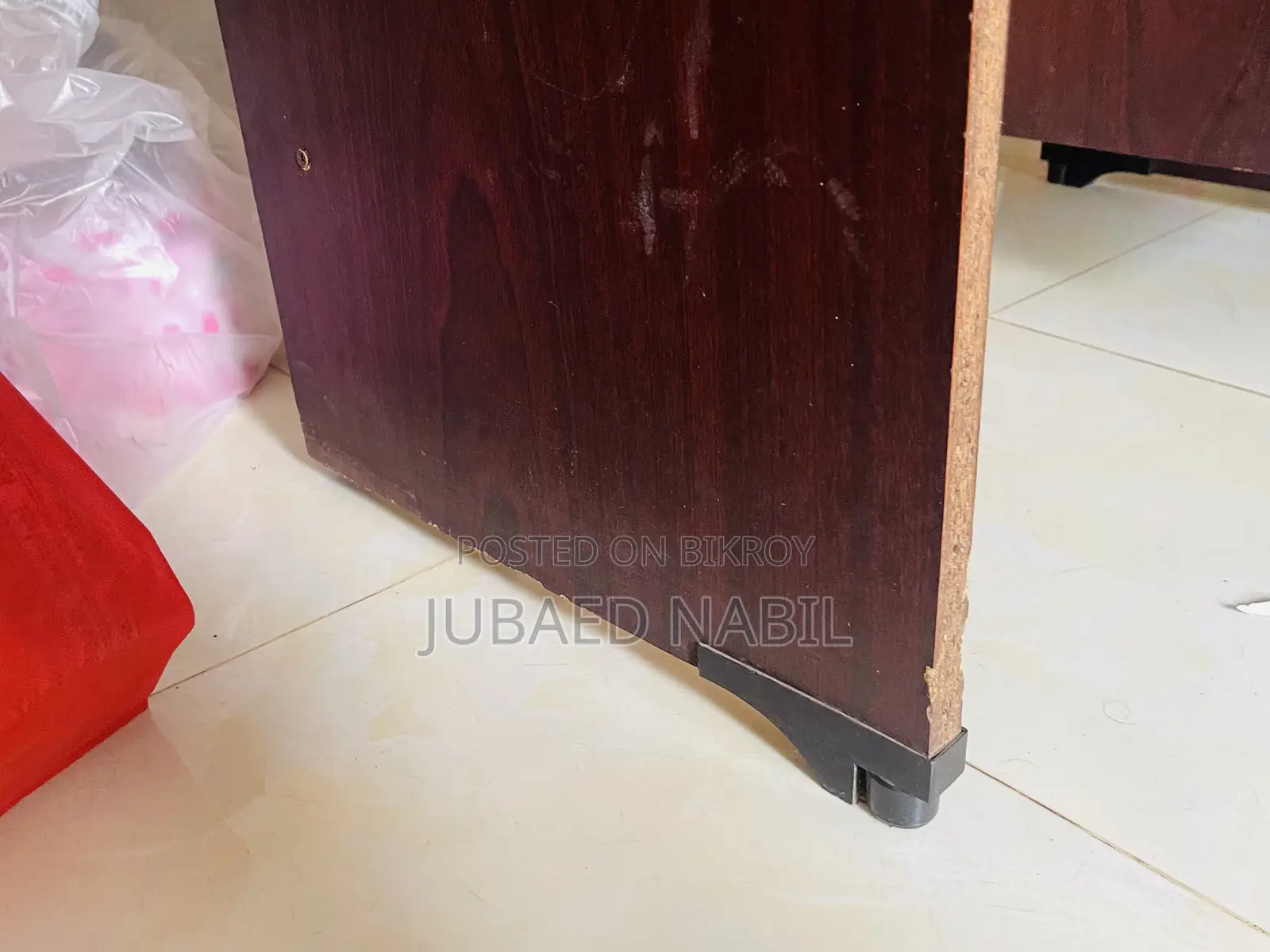 Reading Table