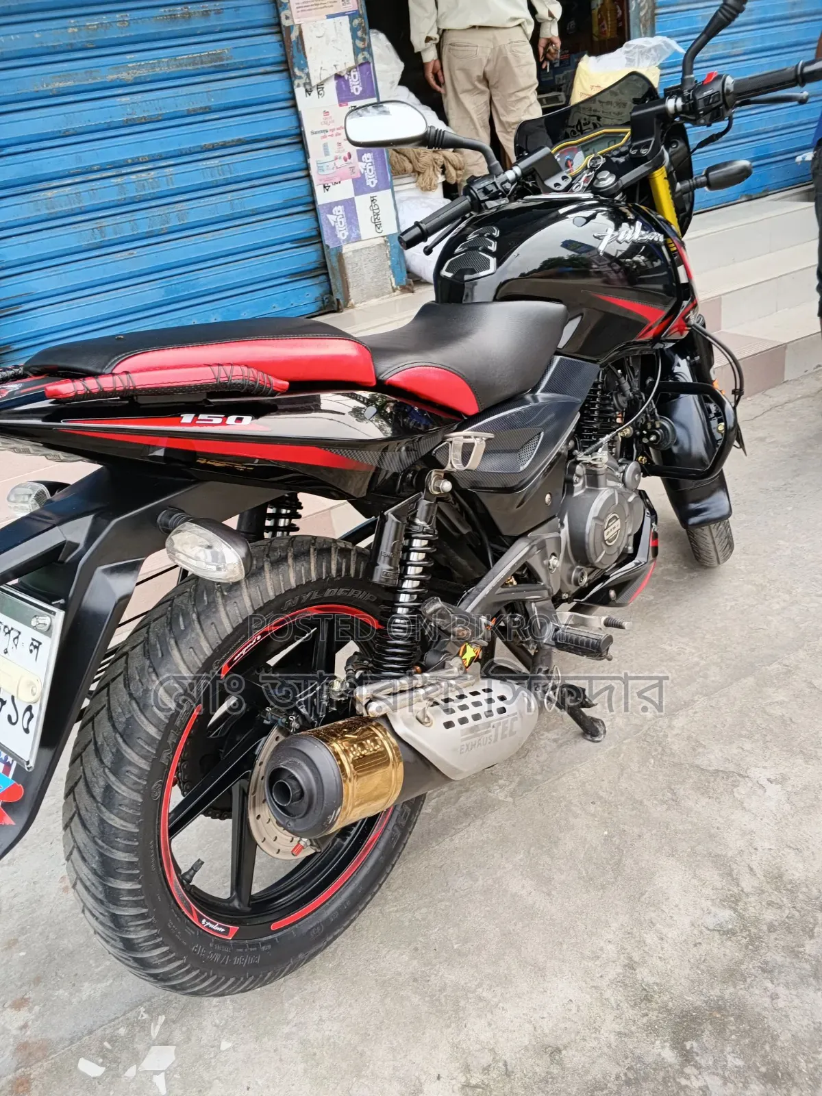 বাজাজ পালসার ১৫০ ২০২২ কালো