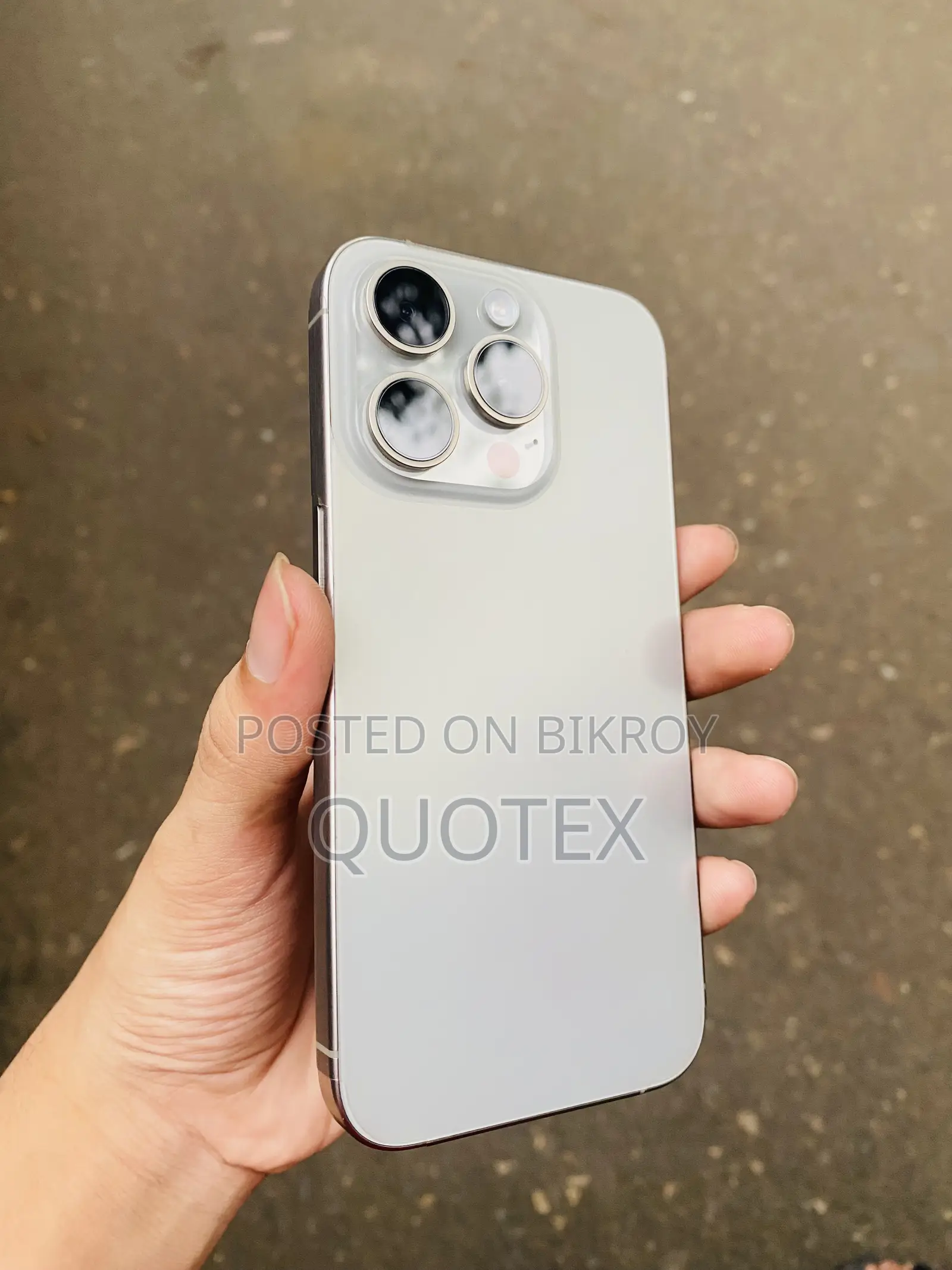 Apple iPhone 15 Pro 128 GB Silver