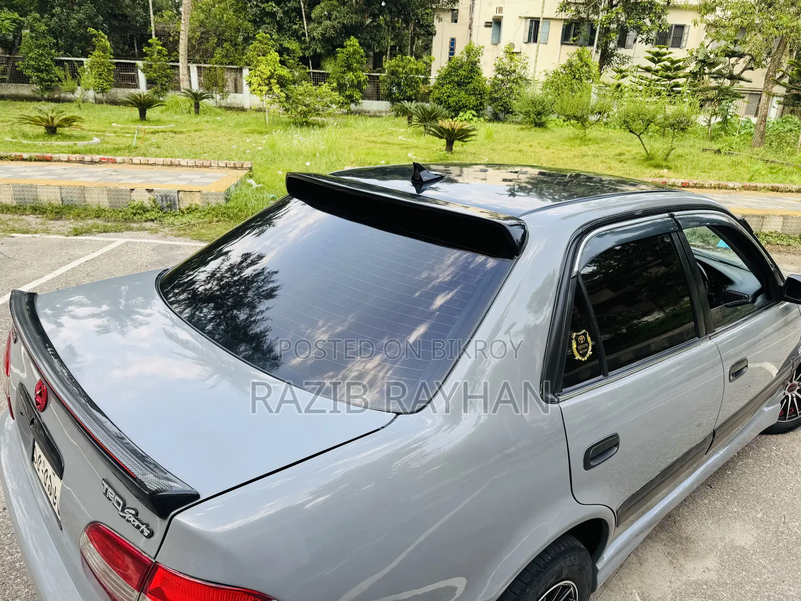 Toyota Corolla Sedan 1997 Gray
