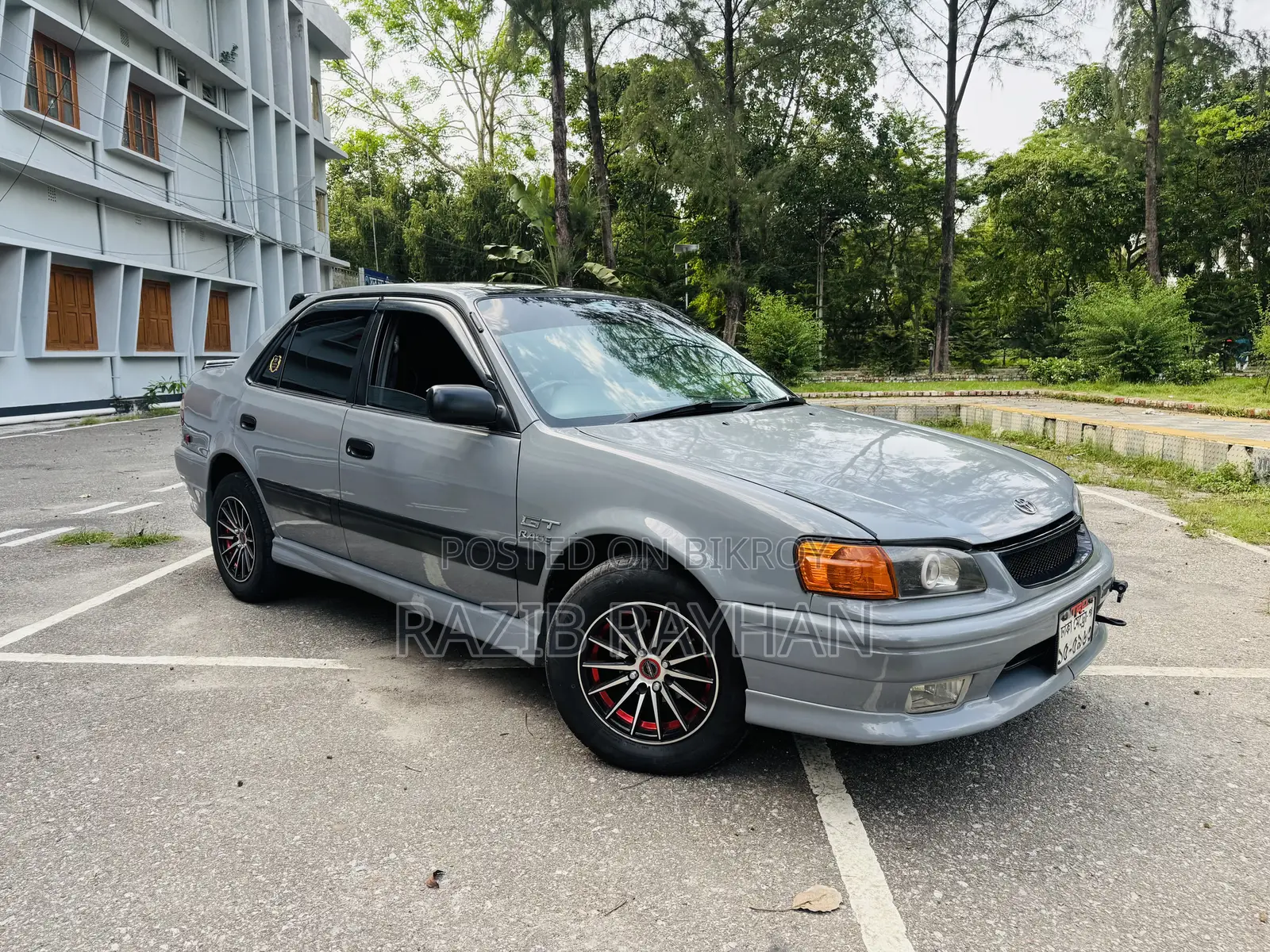 Toyota Corolla Sedan 1997 Gray