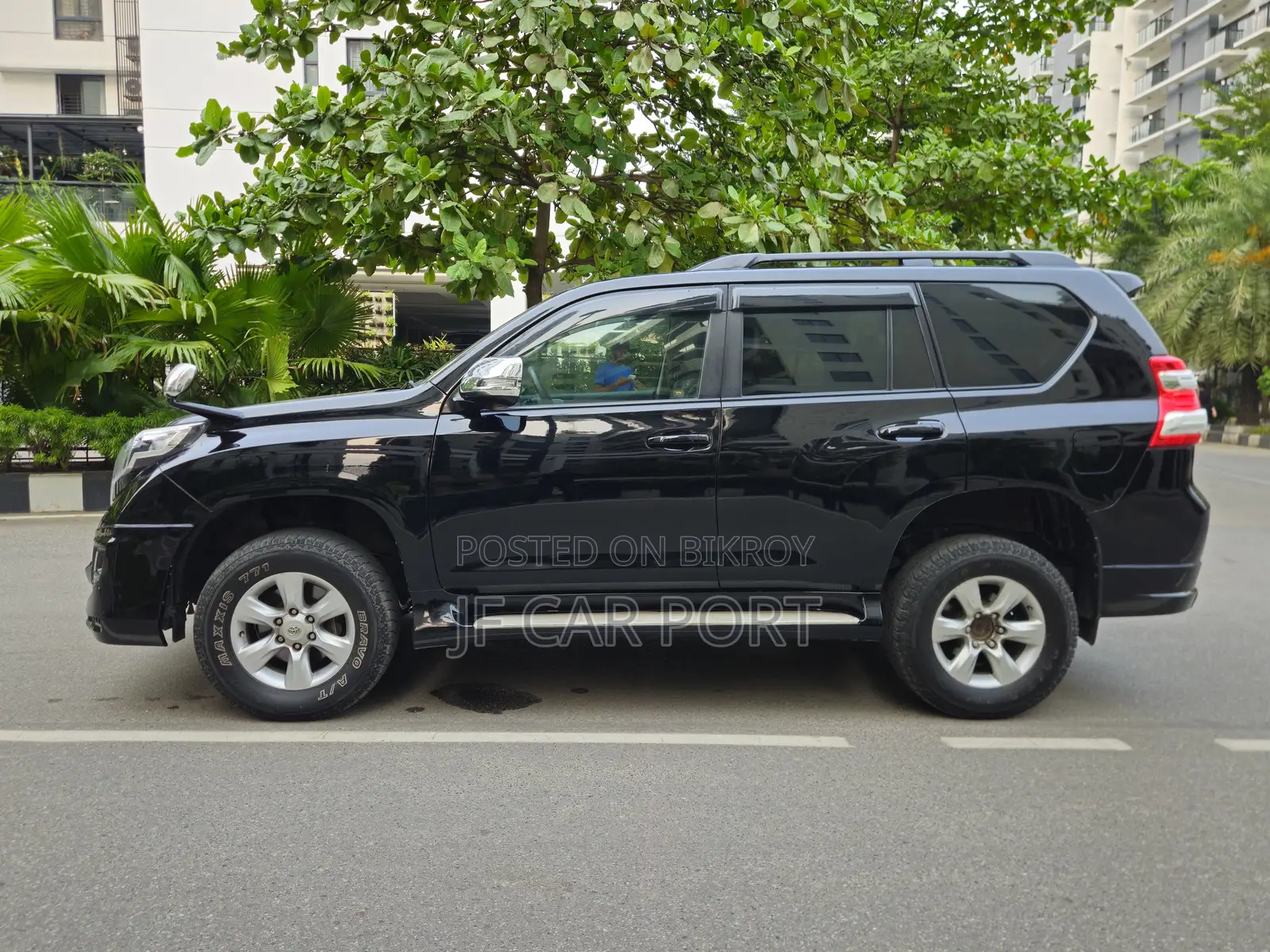 Toyota Land Cruiser Prado 2.7 I 2012 Black
