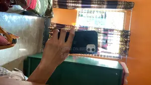 অ্যাপল আইফোন ১১ ১২৮ জিবি হোয়াইট