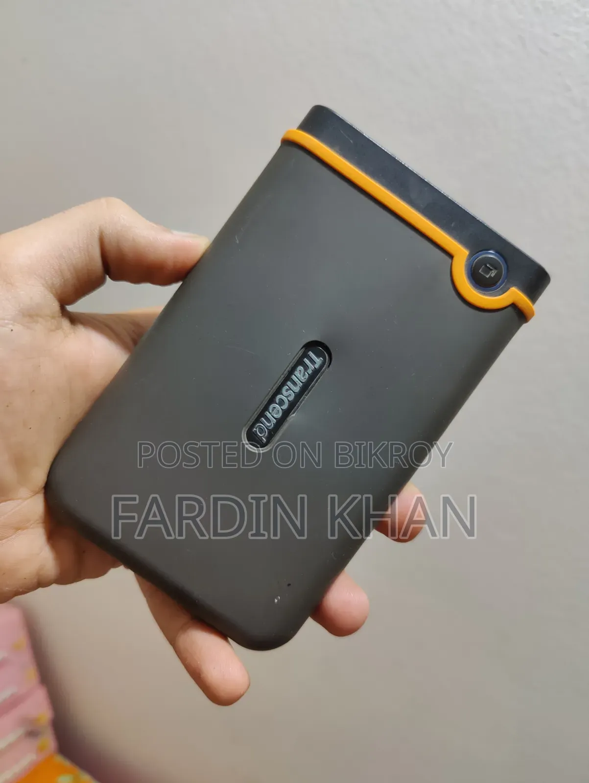 Transcend StoreJet 25M2 500 GB External Hard Drive