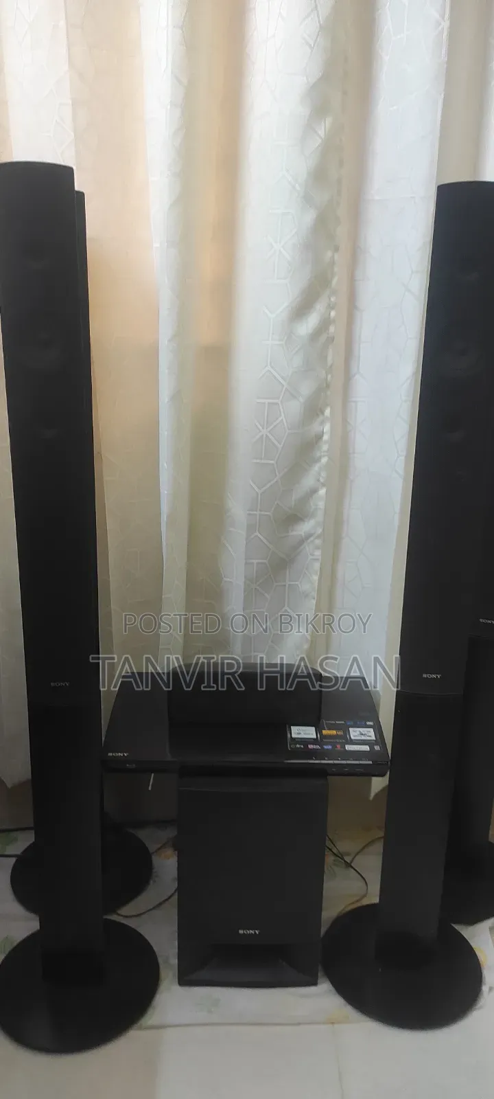 Sony BDV-E690 Full HD 3D Blu-Ray 5.1ch Home Theater System