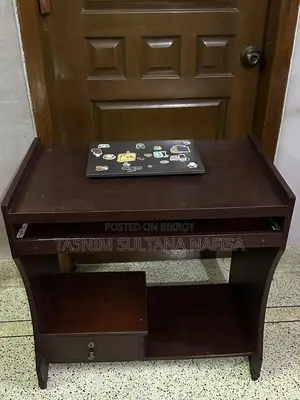 Computer Table