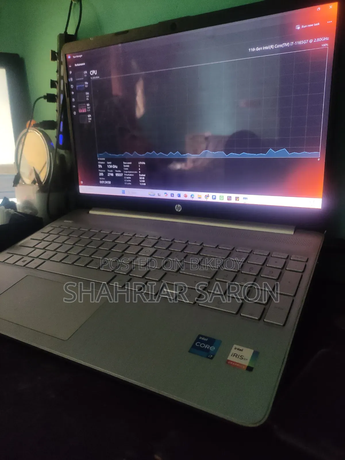 Laptop HP 15-Dy2075tg 12GB Intel Core I7 SSD 256GB