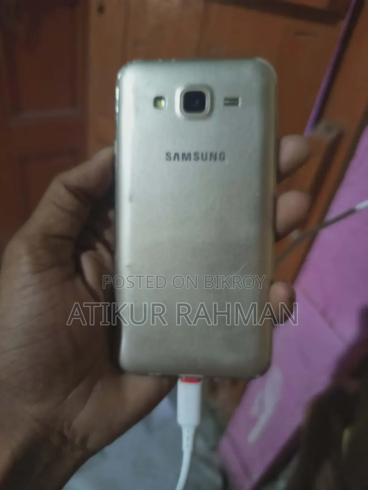 Samsung Galaxy J5 8 GB White