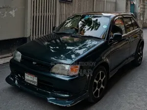 Toyota Starlet Glanza 1995 Black