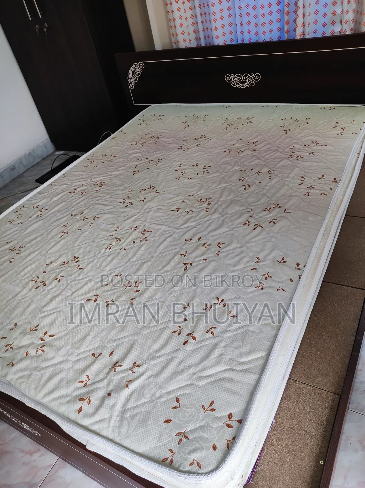 57x78 Sized Double Mattress+Topper (Almost New!)