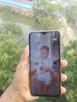 Vivo Y19 128 GB