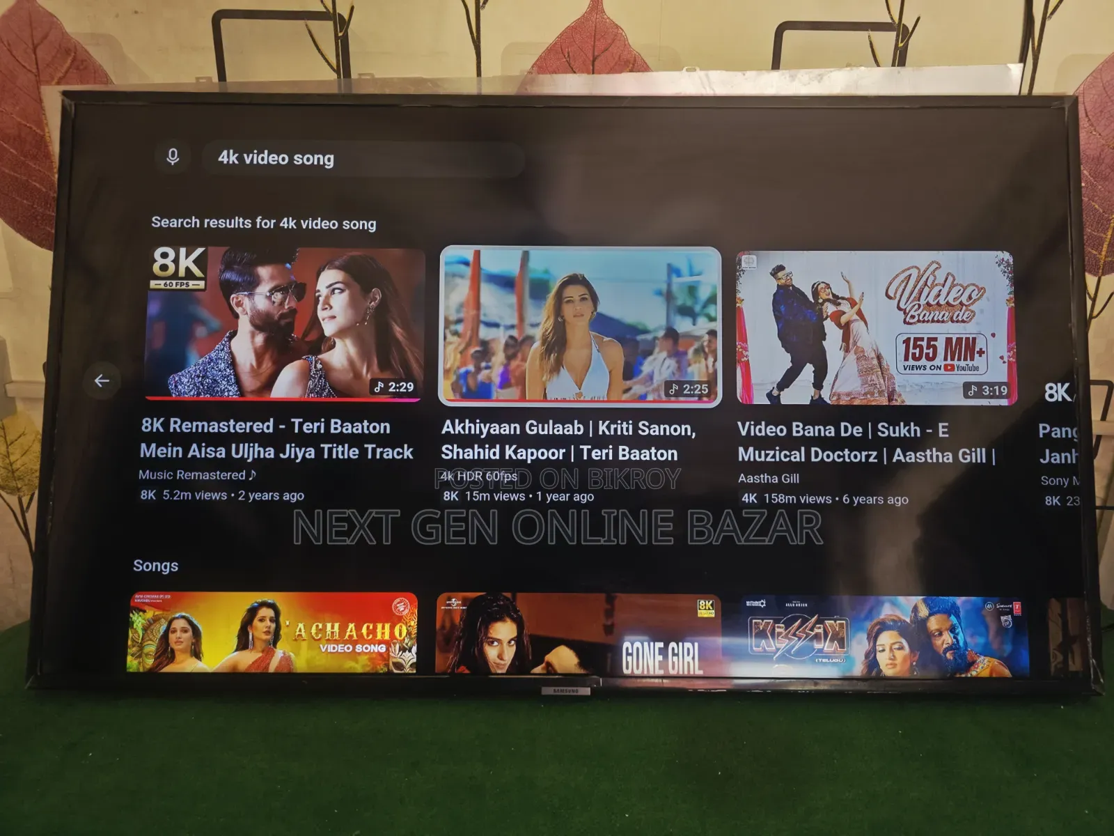 Samsung 43" Voice TV (With Box)