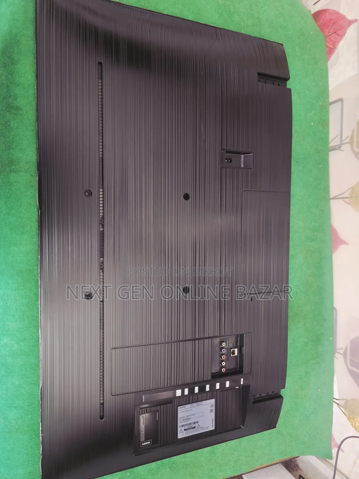 Samsung 43" Voice TV (With Box)