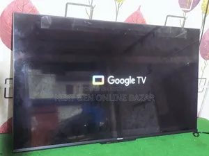 Hisense 43" Handsfree Voice TV (With Box)
