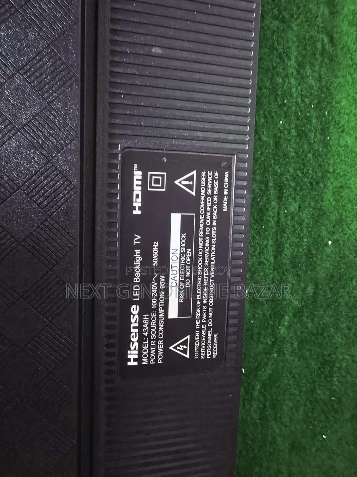 Hisense 43" Handsfree Voice TV (With Box)