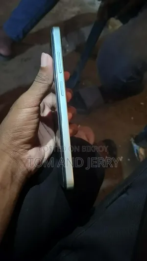 Itel A50 128 GB White