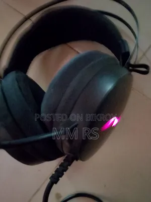 This is a gaming headphone