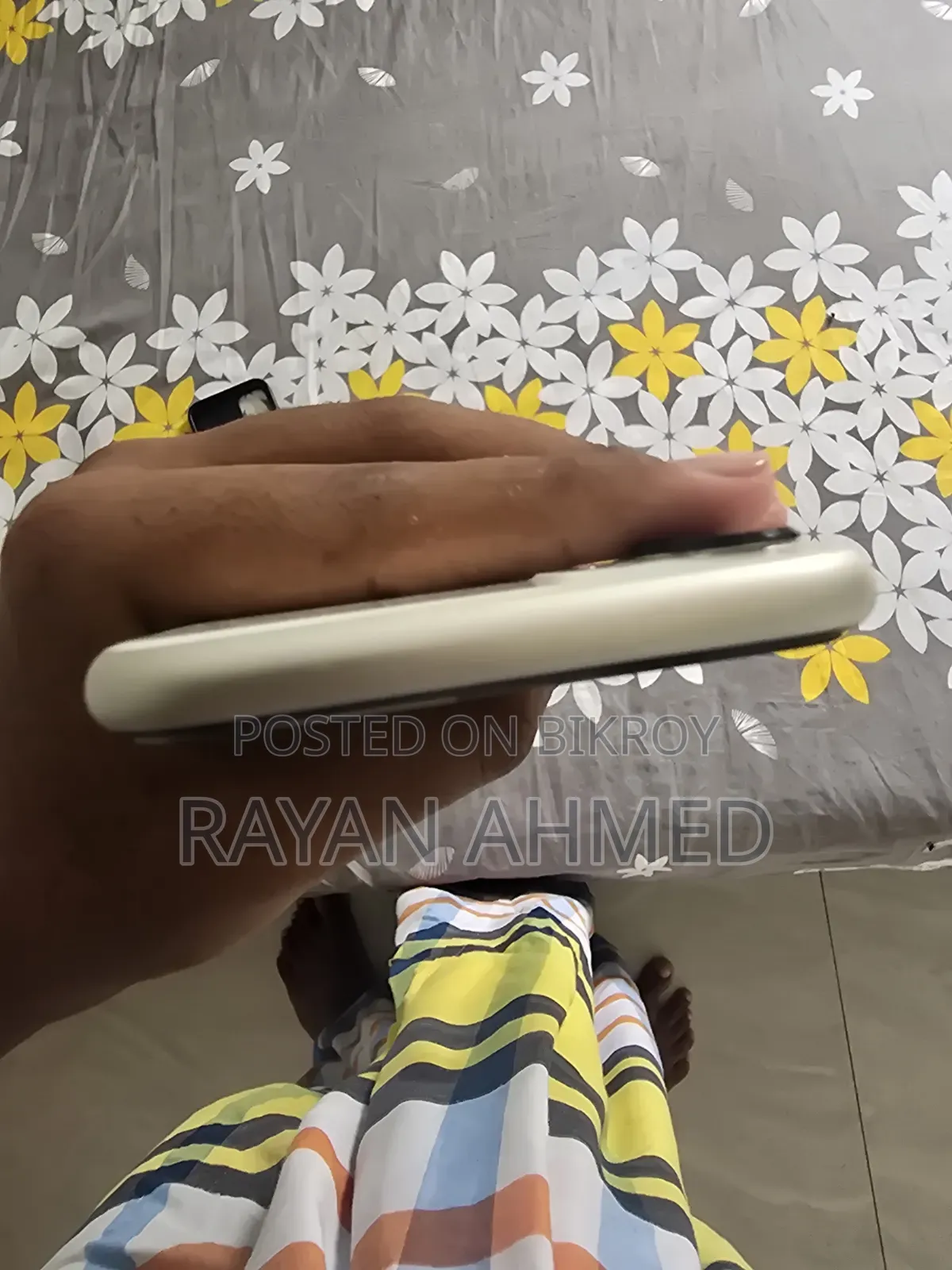 New Apple iPhone 11 128 GB White