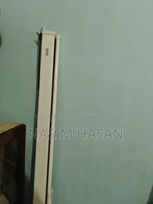 Projector With Screen