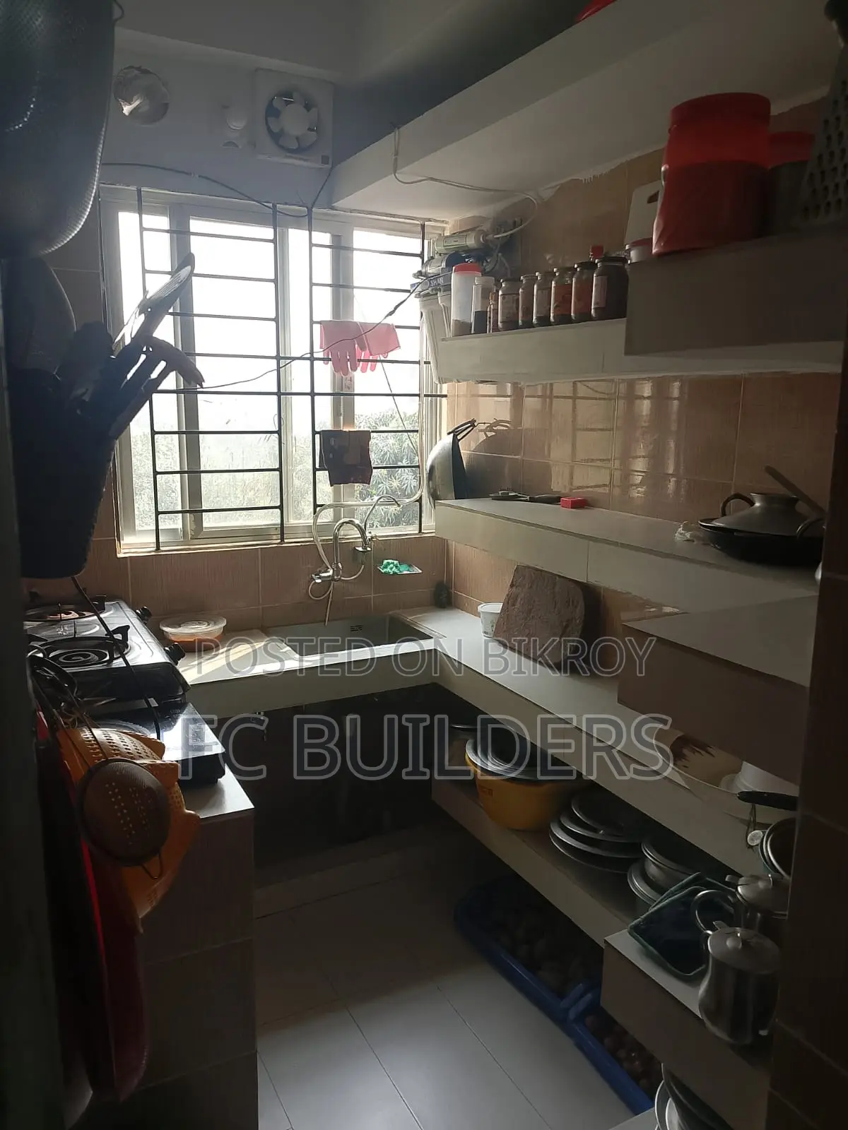 ফার্নিশড ৩ বেডরুমের অ্যাপার্টমেন্ট একে দেওয়ান টাওয়ার, মিরপুর বিক্রয়ের জন্য