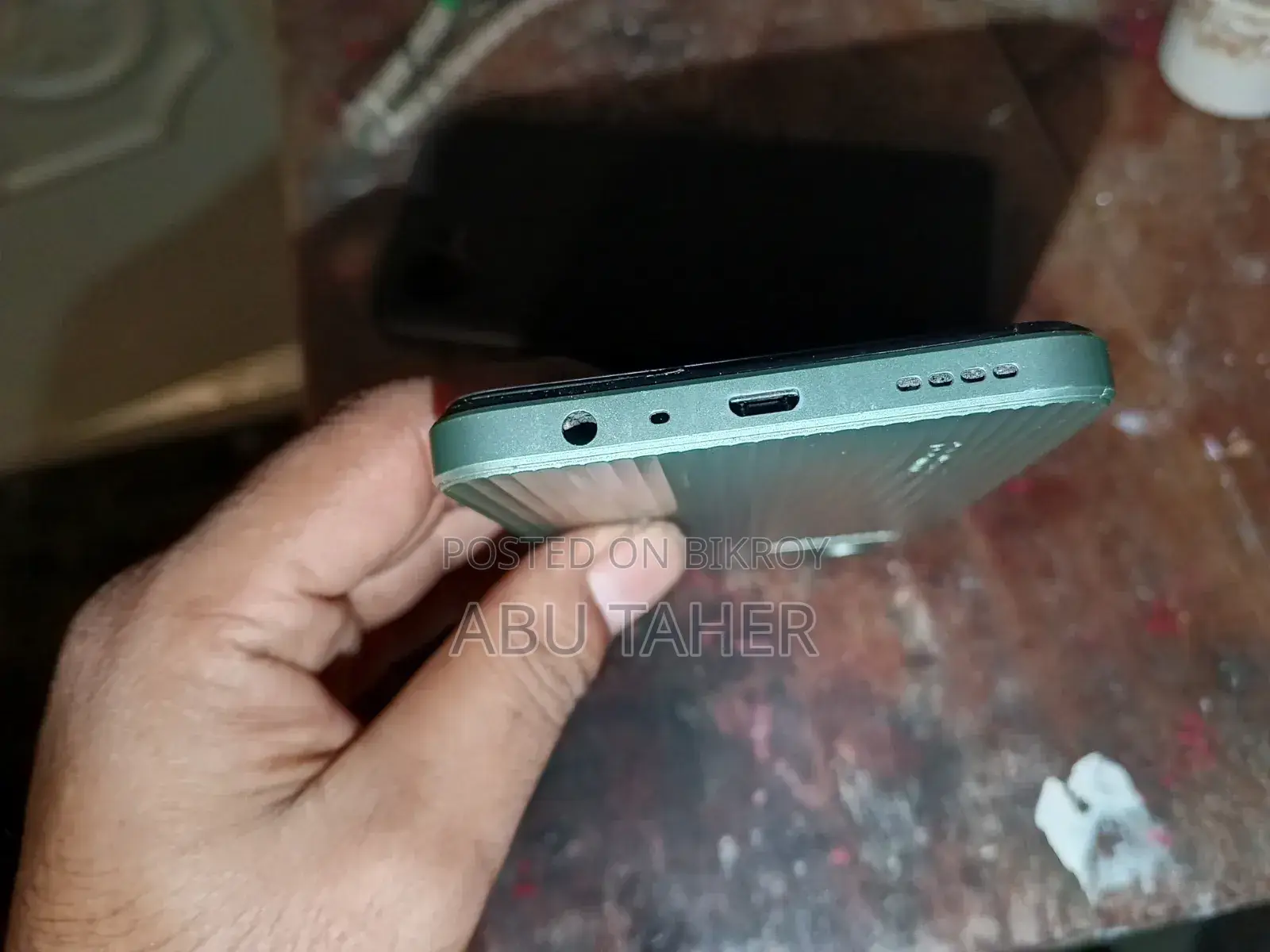 Realme C30 32 GB সবুজ