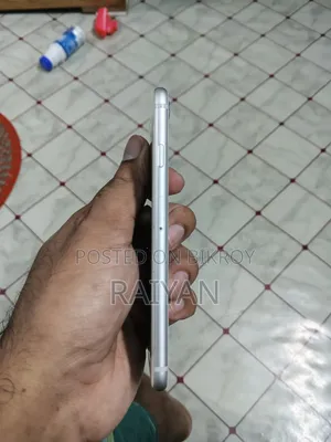 অ্যাপল আইফোন ৮ ৬৪ জিবি সাদা