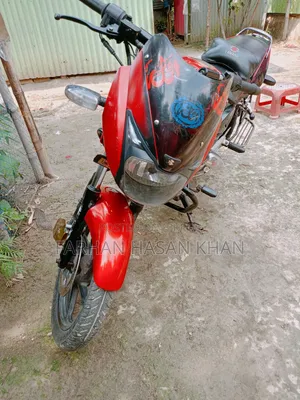 Bajaj Pulsar 150 2012 Red