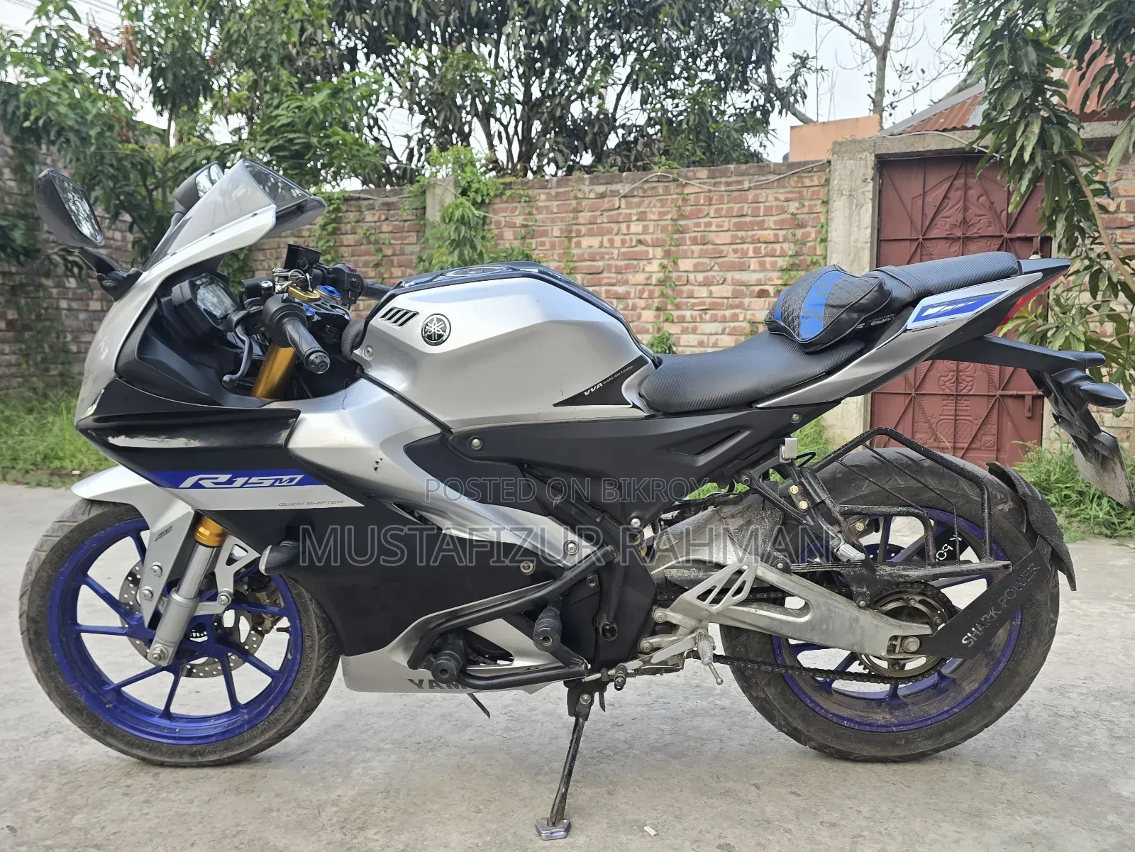 Yamaha R1 2023 Silver