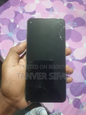 Samsung Galaxy A8S 128 GB White