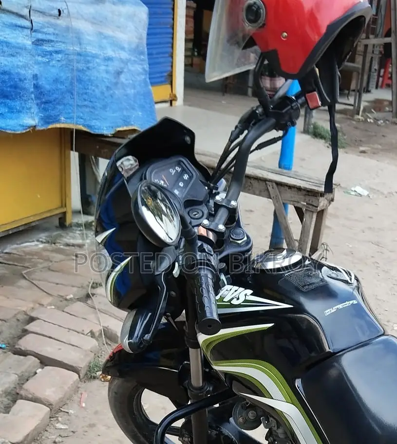 TVS Metro 2023 Black