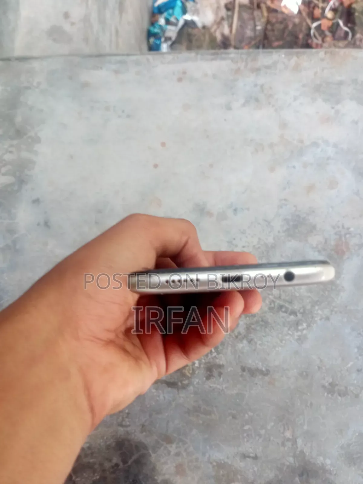 Oppo A3s 64 GB Gray