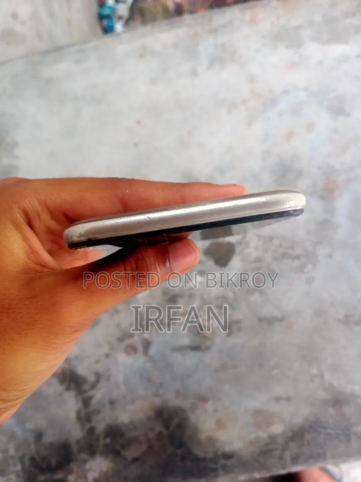 Oppo A3s 64 GB Gray