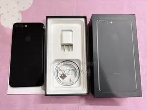Apple iPhone 7 Plus 32 GB Black
