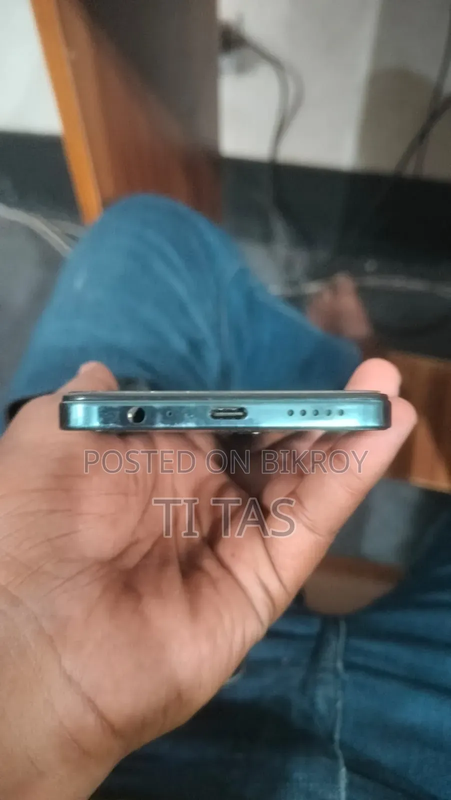 Vivo iQOO 128 GB Black