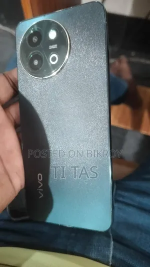 Vivo iQOO 128 GB Black