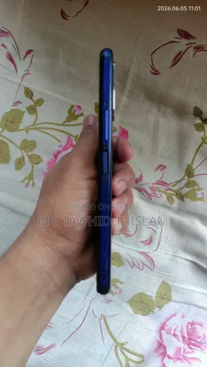 Vivo Y21 64 GB Blue