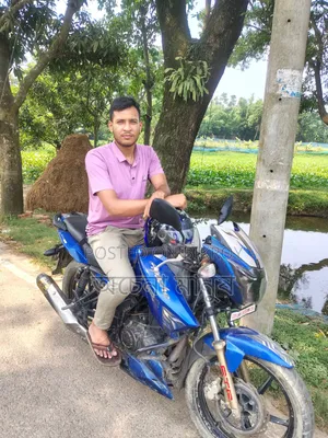 টিভিএস অ্যাপাচি আরটিআর ১৬০ ২ভি রিফ্রেশ এক্স-কানেক্ট ২০১৮ নীল