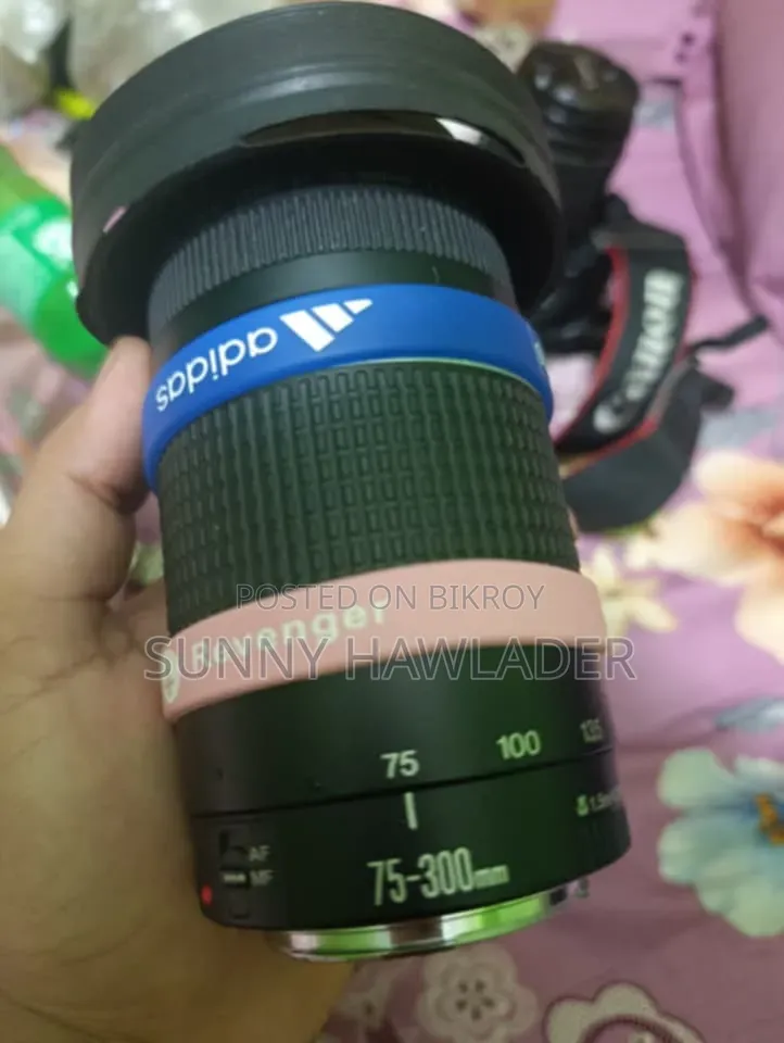 Canon 700d Camera 75/300 Zoom Lens