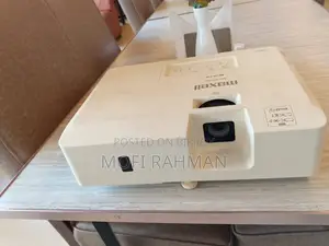 অল্প ব্যবহৃত Maxell Mc-ex303e Projector বিক্রি হবে!