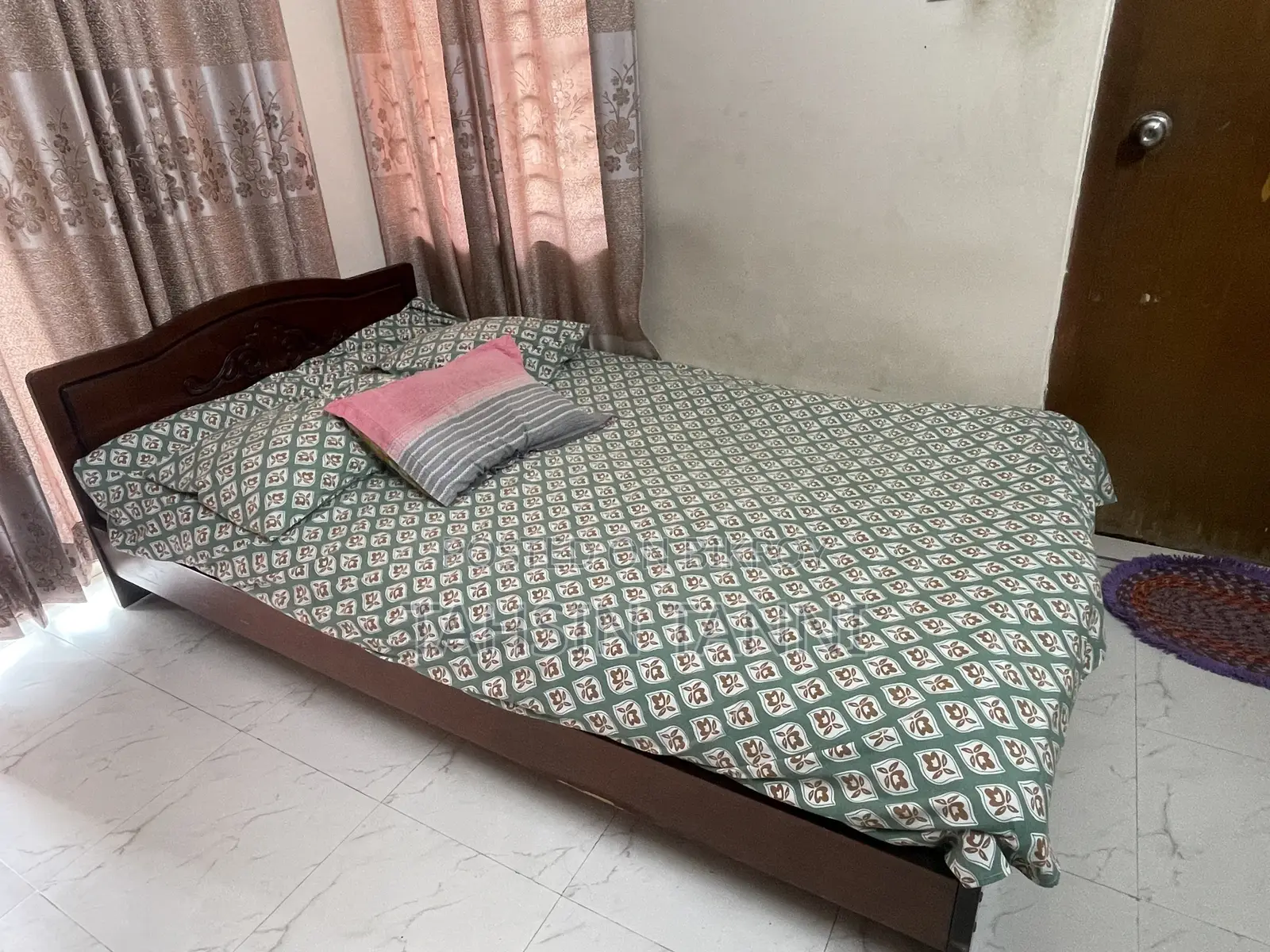 সেমি ডাবল বেড
